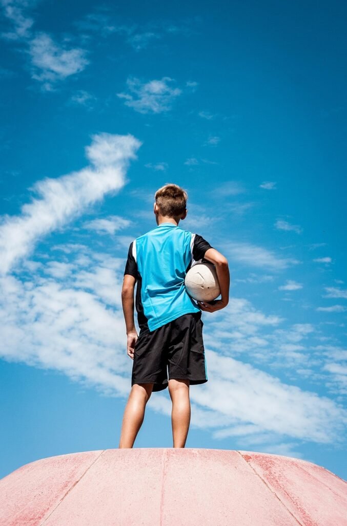 g325768a6b42cbc23edc2f54b4de5b01e4fc69d615da5cc09f745e12cc8aa1d245ae51b6efac97db25eb8428cc68e800831ed8ac9e24dc465c8c34acf33653c75 1280 5691813 boy, child, ball, soccer, football, strong, target, king, play, children, determined, soccer, soccer, soccer, soccer, soccer